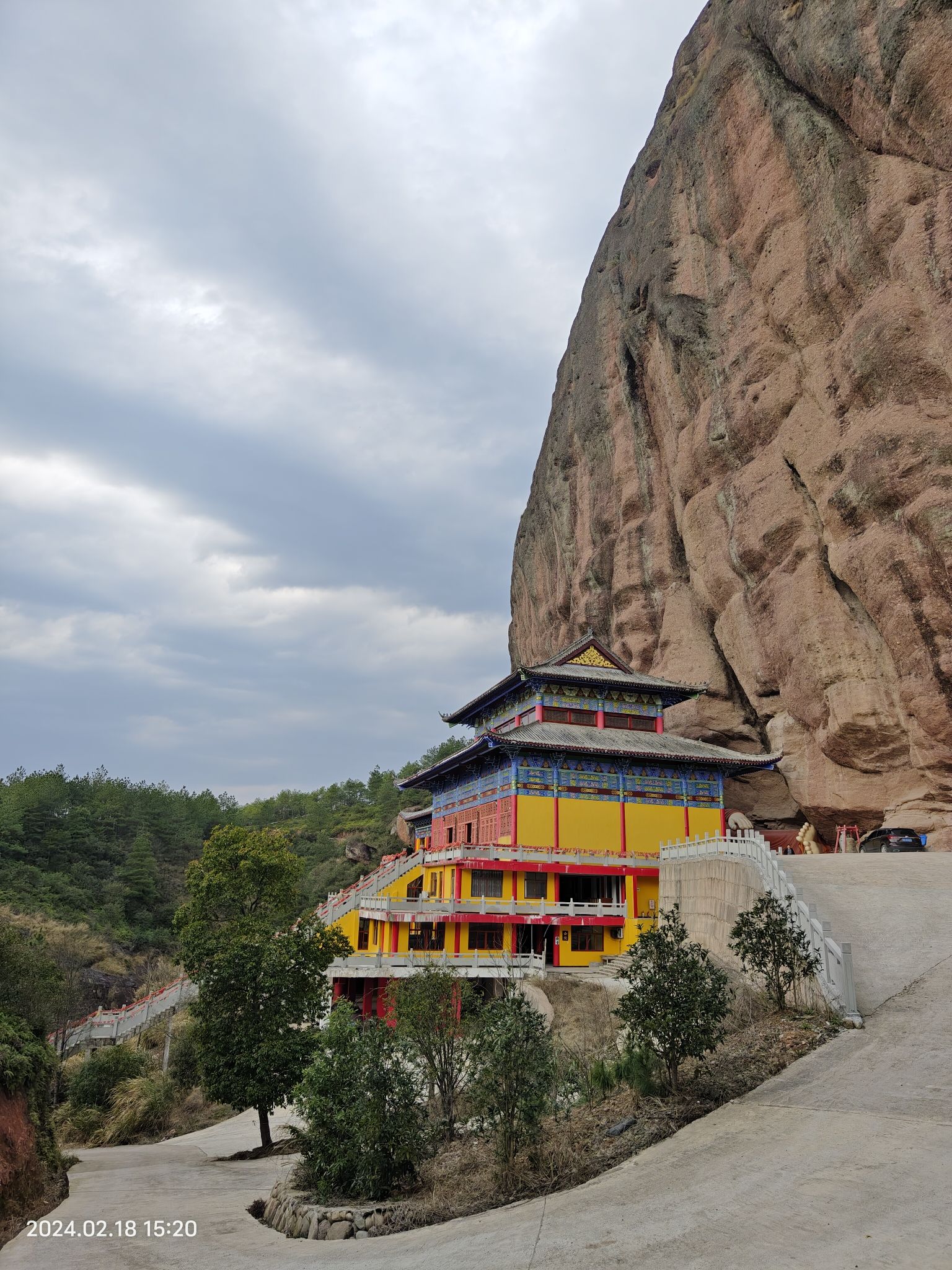 江西省上饶市广丰区铜钹山镇石溪村红花岩旅行图片 3