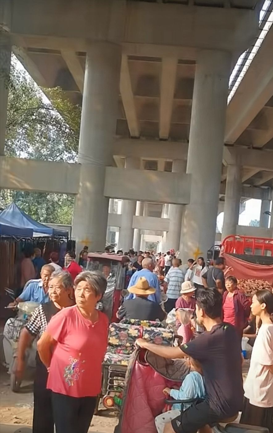 错桥钻石广场旅行图片 2