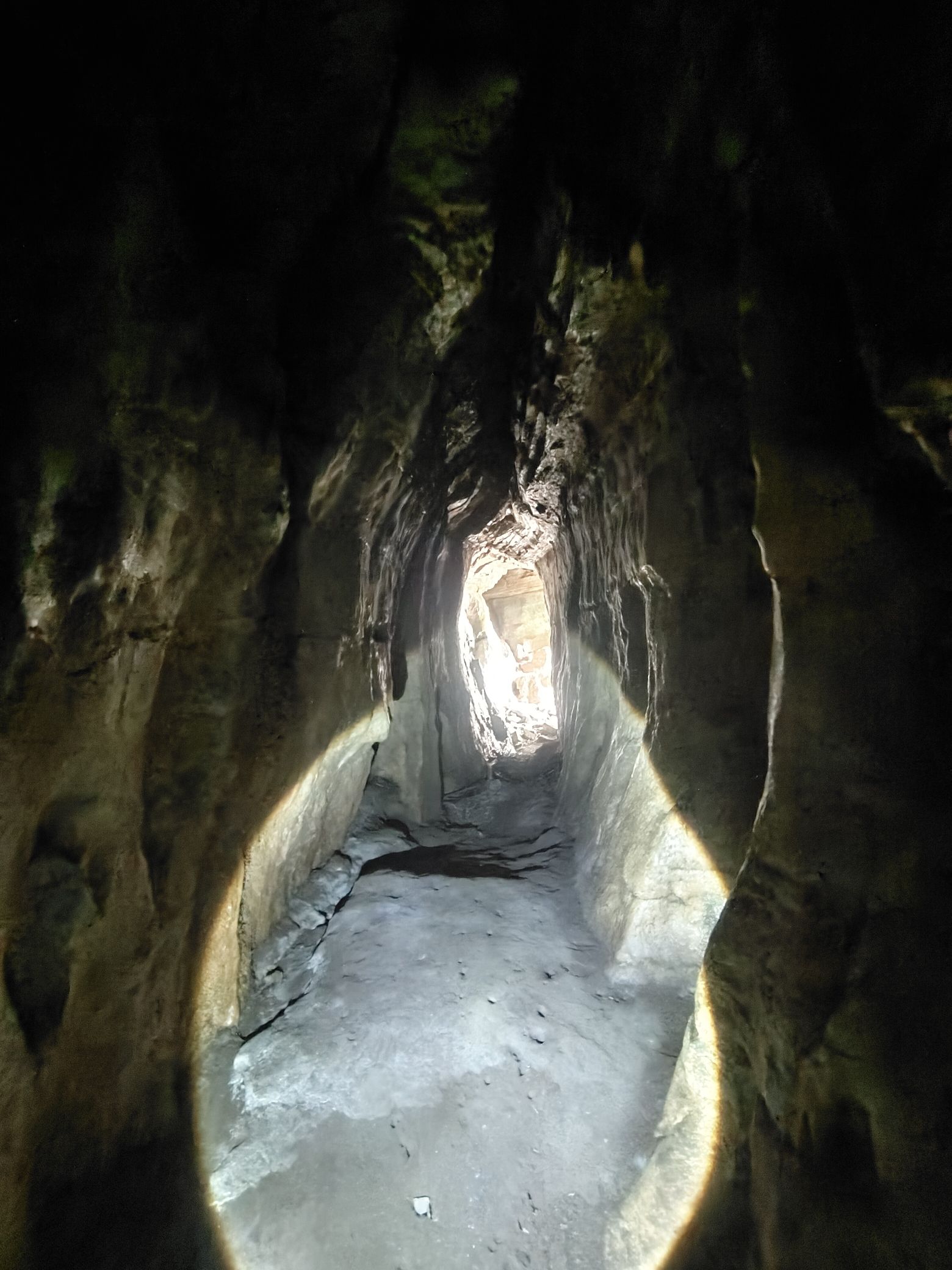 盘州蜂洞旅行图片 1