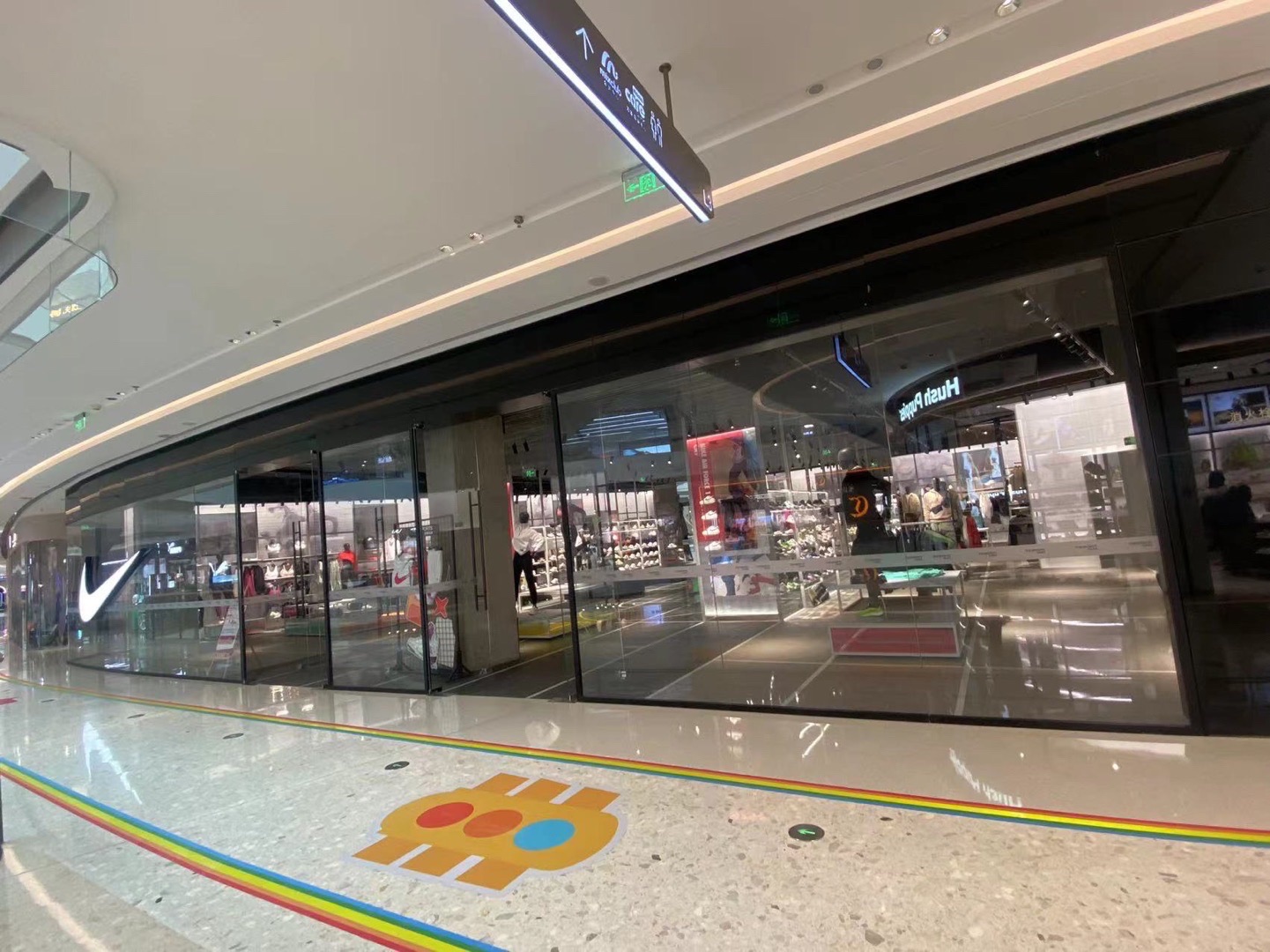 耐克(贵阳万象汇店)