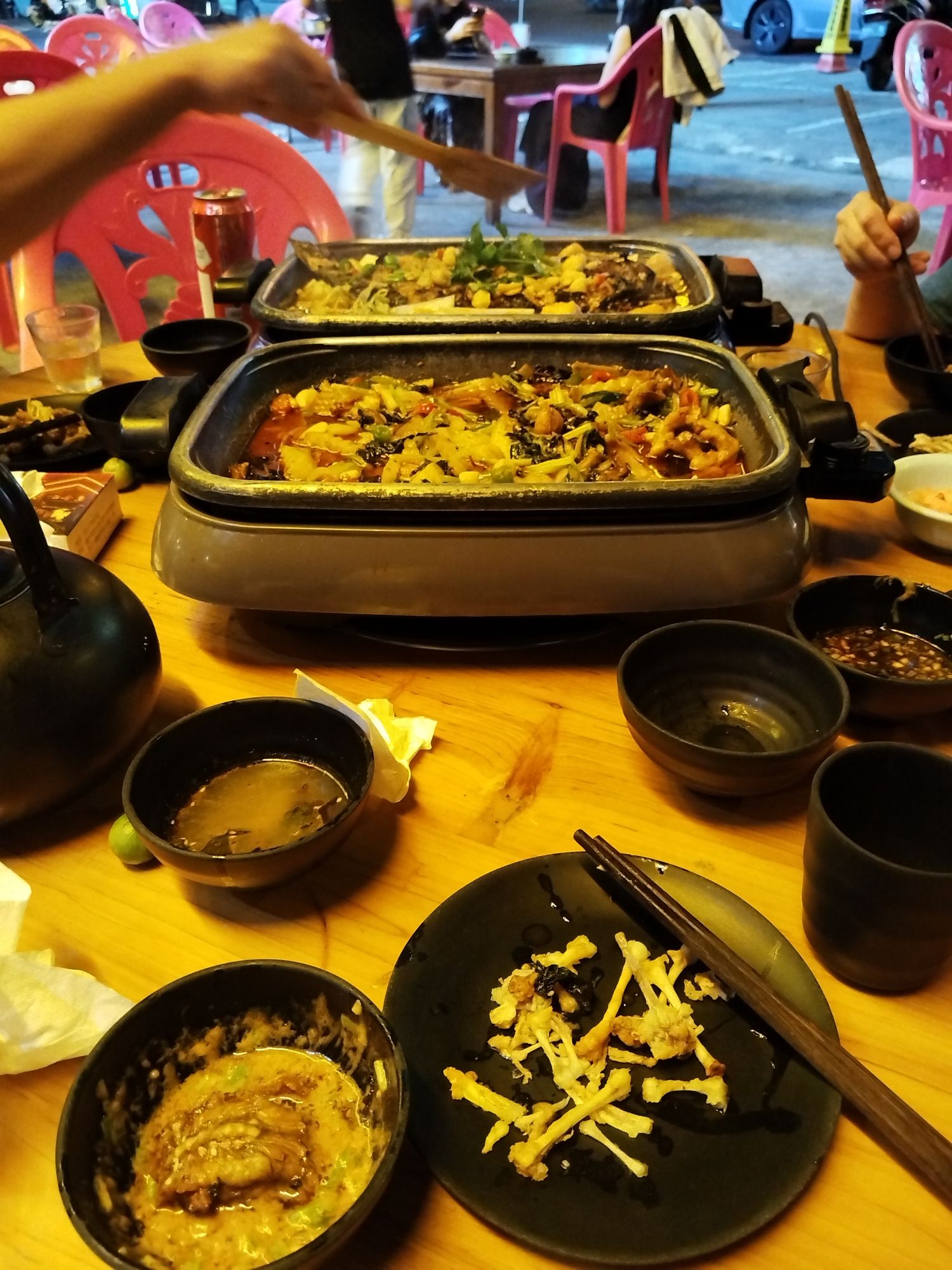 忆吾鱼重庆肥肠鱼美蛙鱼头