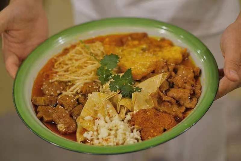 耙耳朵辣盘盘餐厅(衍宏山水翠景店)
