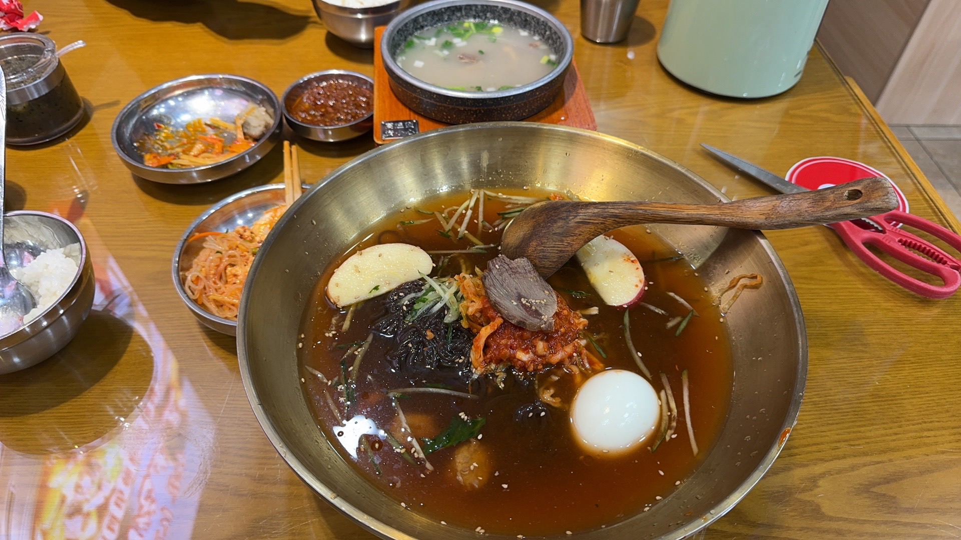 朴善姬汤饭馆(宇航小区店)