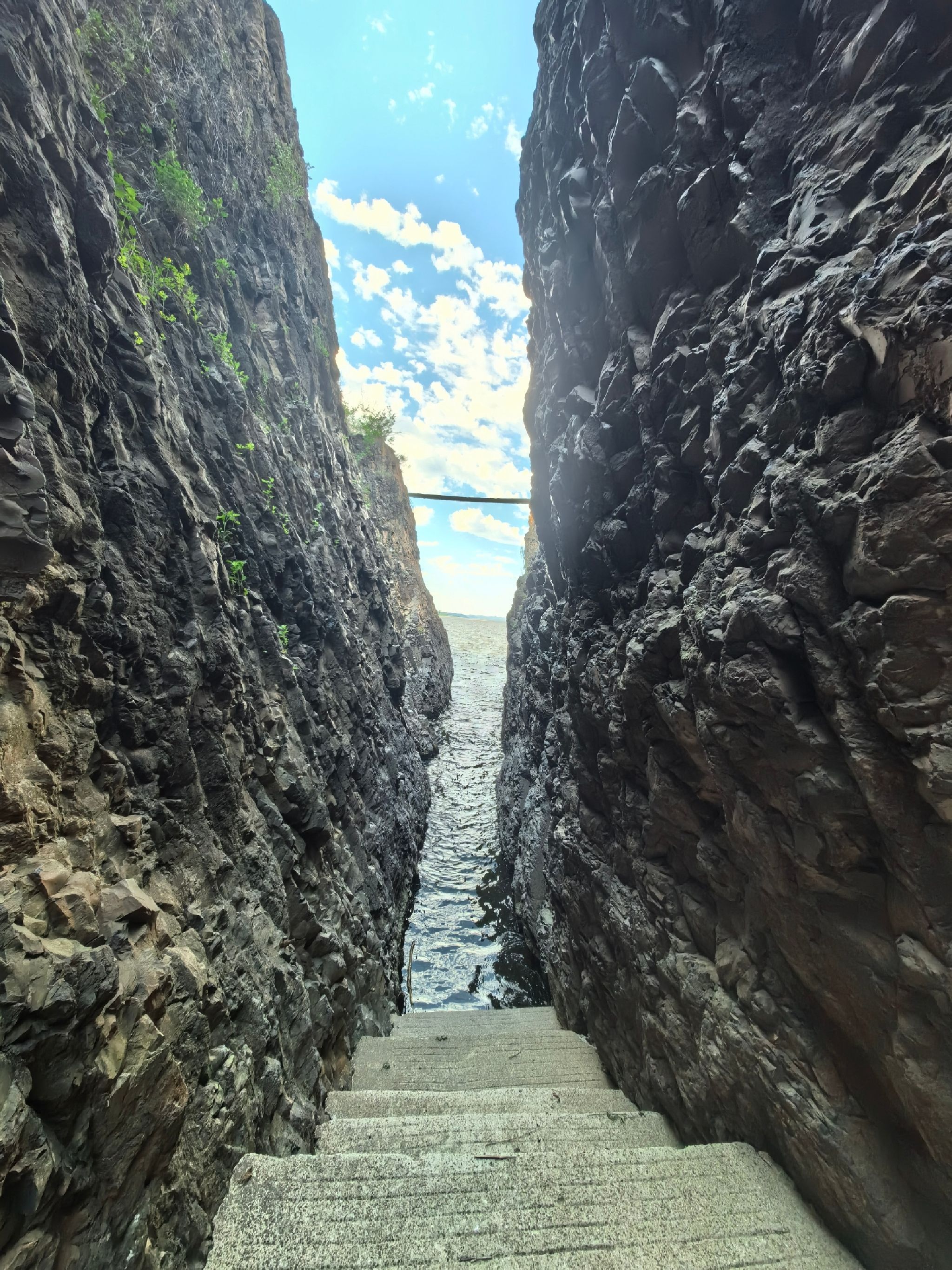 一线天旅行图片 1
