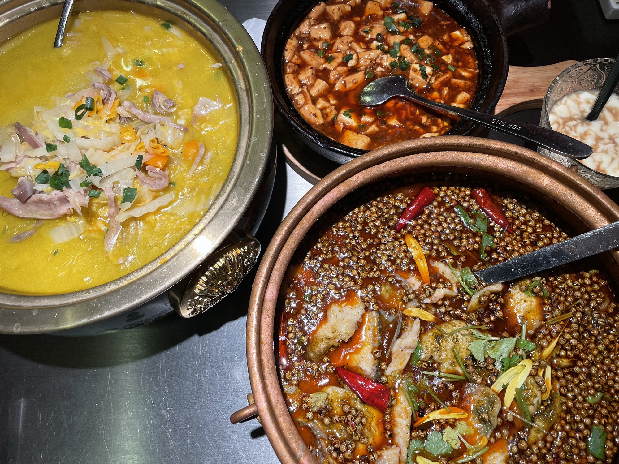 贾禾微辛餐厅(珠江路店)