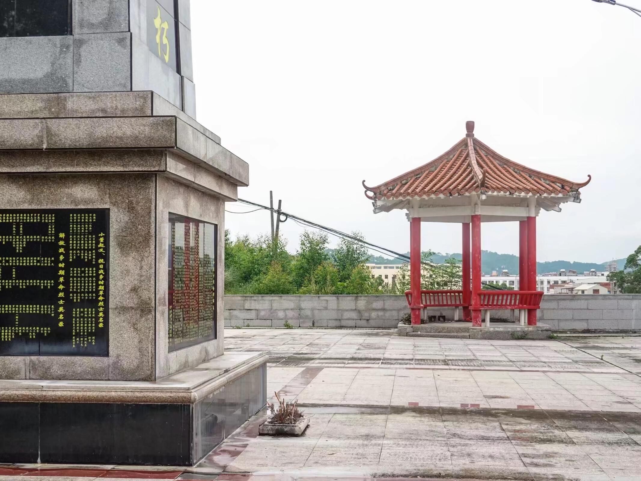 小董烈士纪念碑旅行图片 2