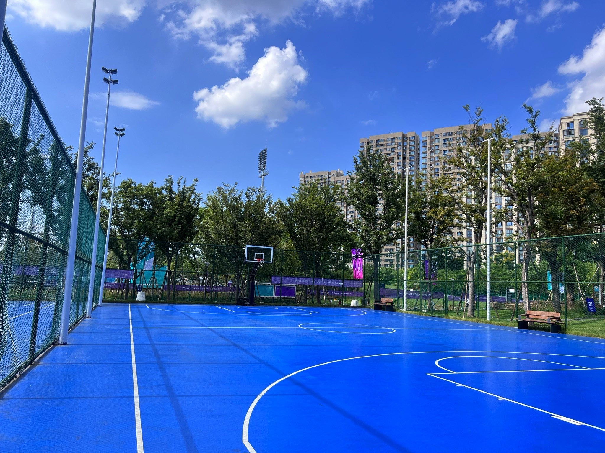 场地封面-硬核-拱墅运河体育公园篮球场