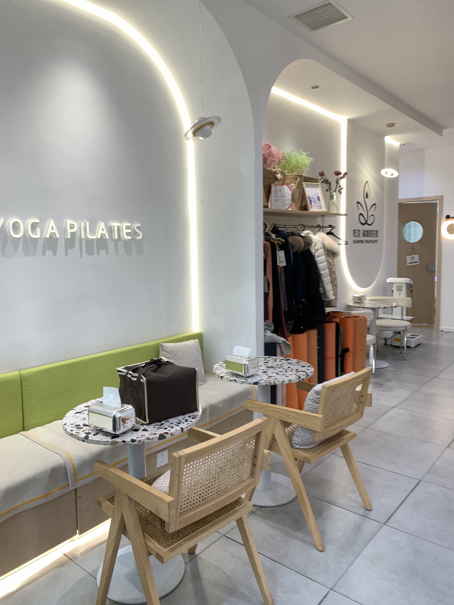 场地封面-炫滢.瑜伽普拉提(华家池店)