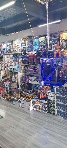 伊宁市咔幻玩具商行