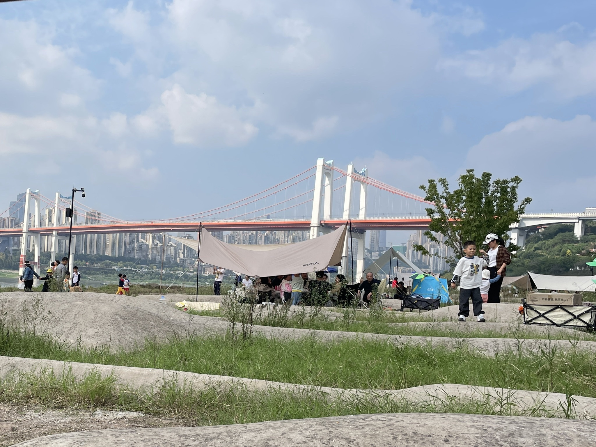 雅巴洞江滩公园旅行图片 2