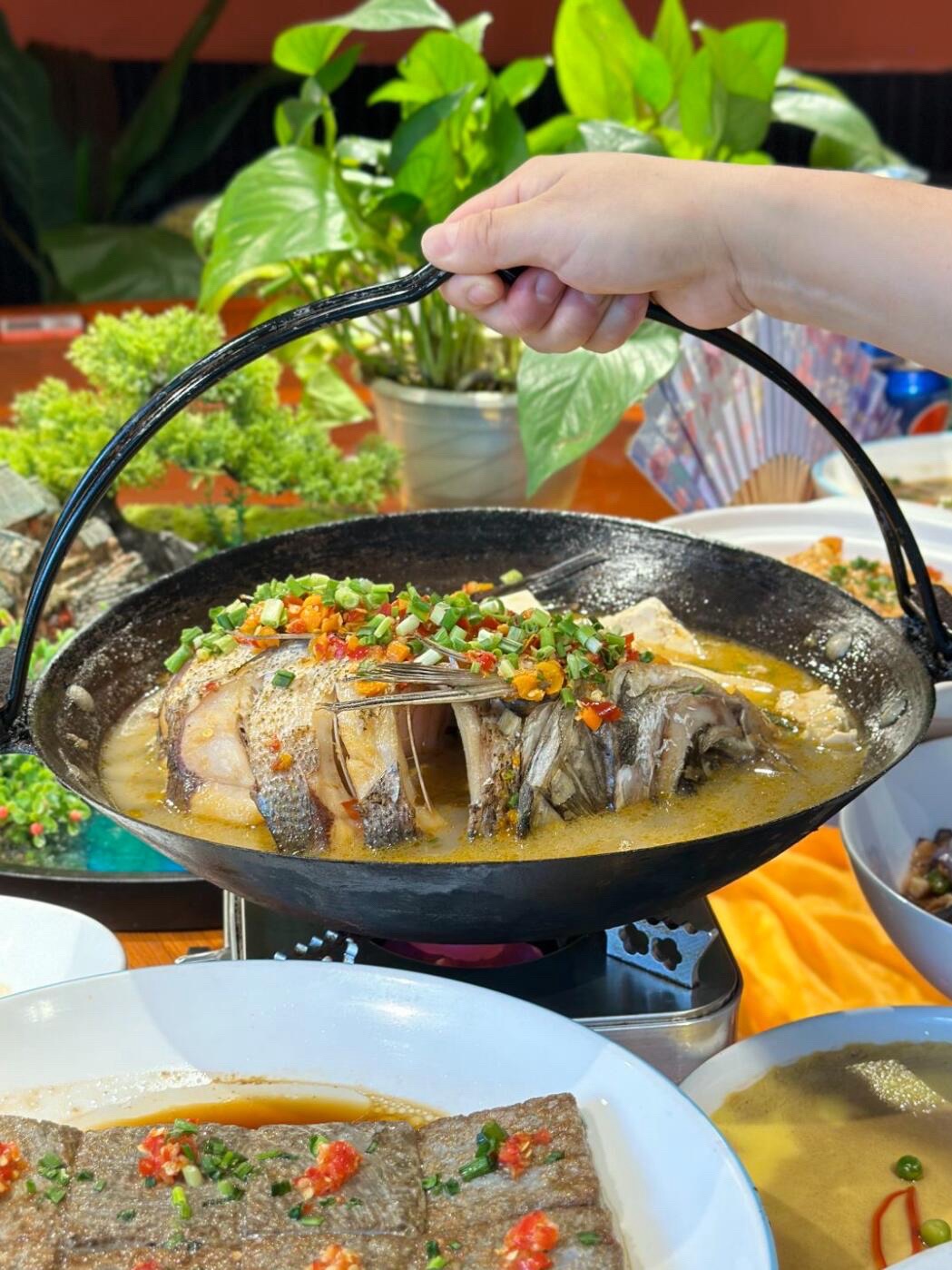 渔歌·武昌鱼艺术餐厅