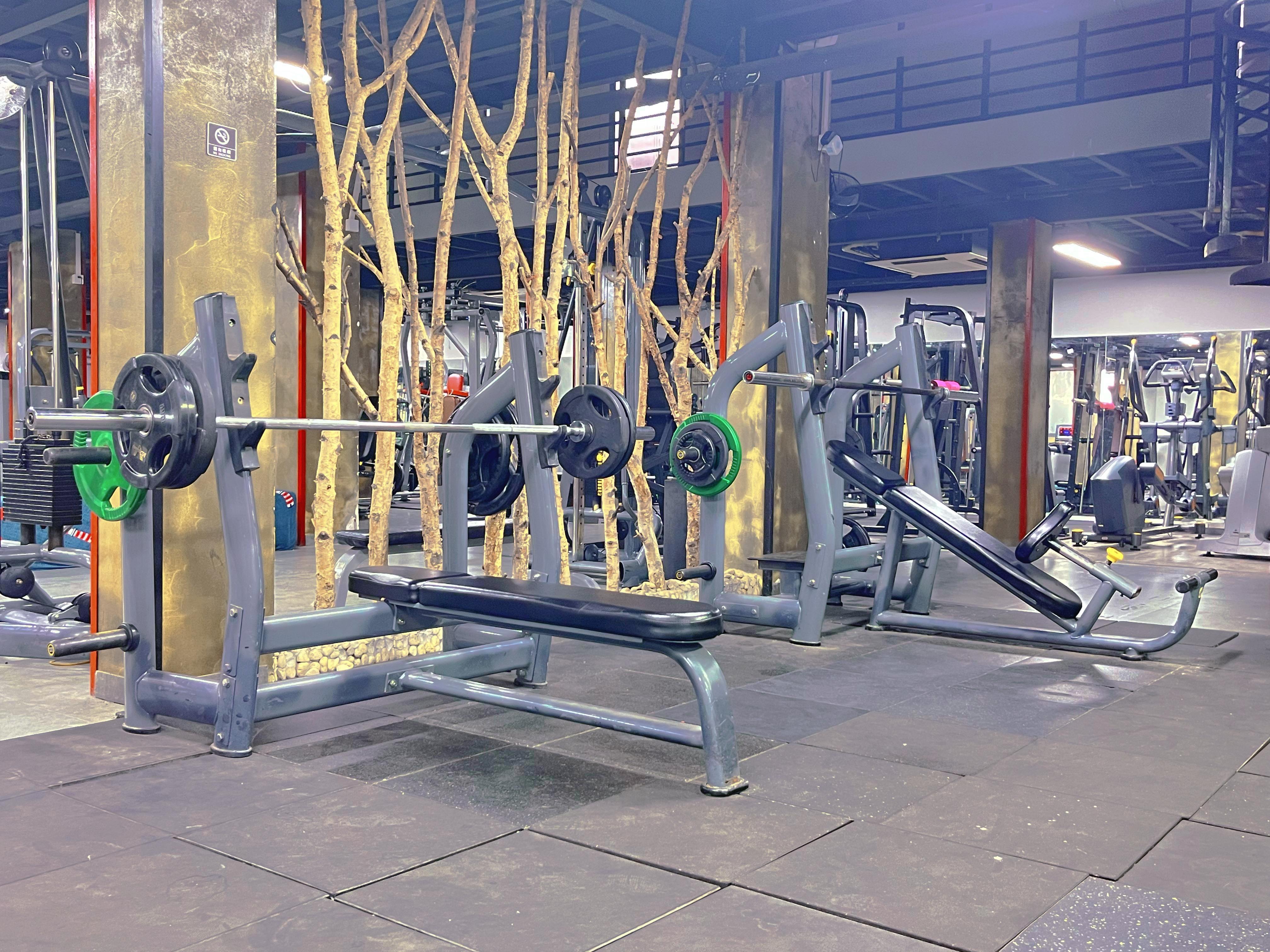 场地封面-燃铁健身