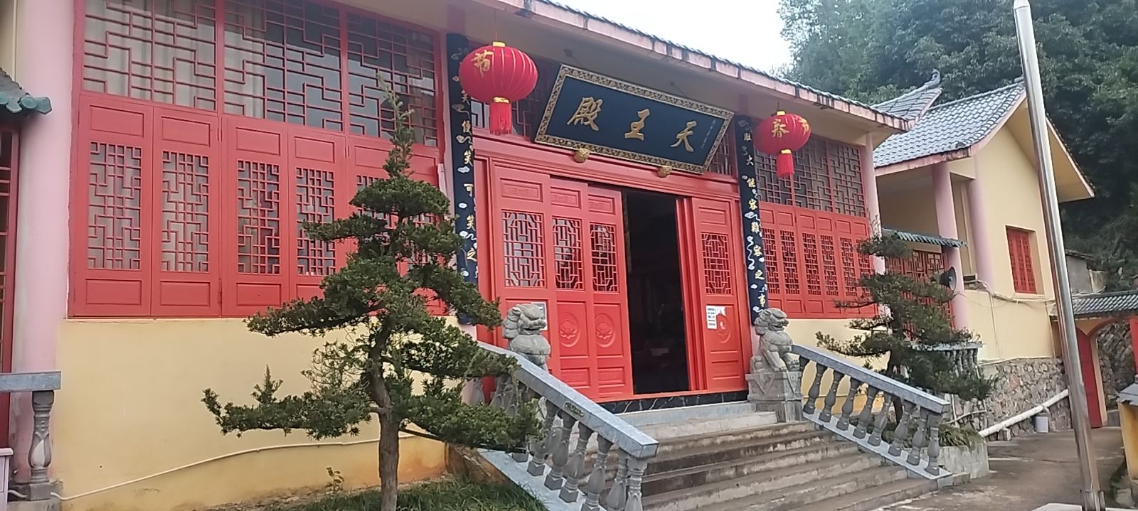 兴义观音寺实景照片