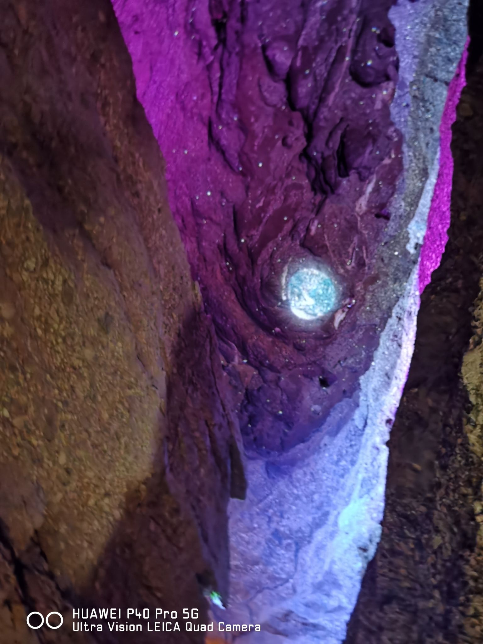 龙门溶洞旅行图片 3