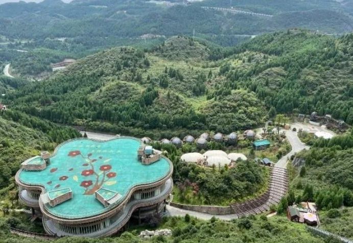 中国凉都·梅花山旅游景区景点图片