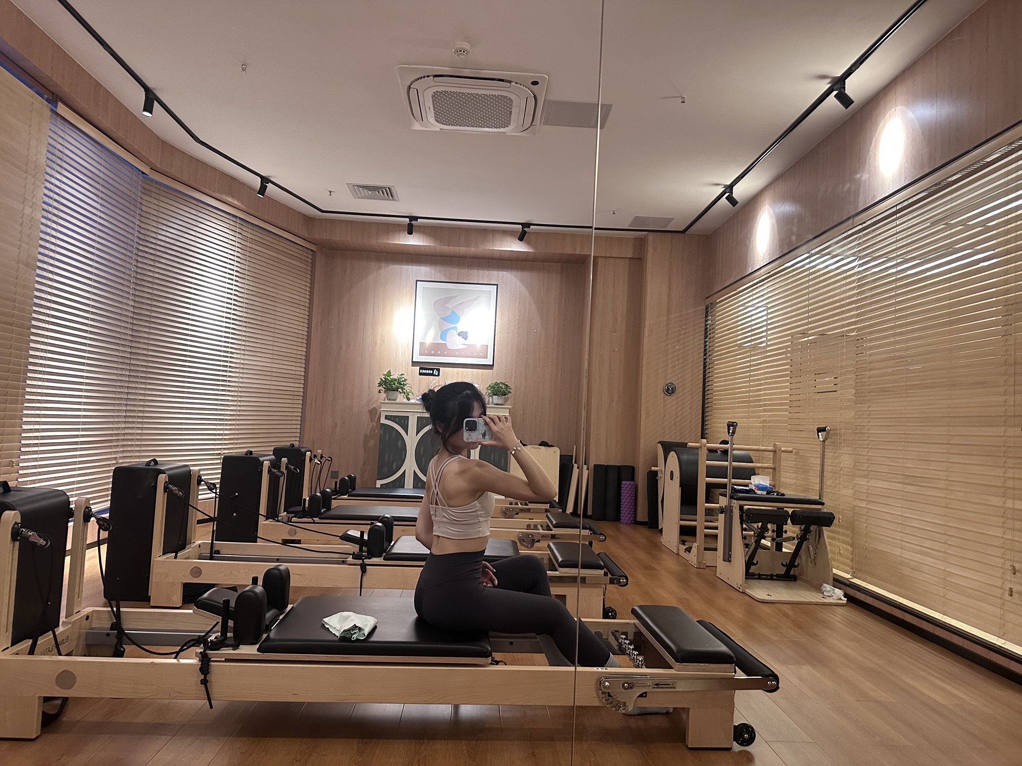 场地封面-拉伽瑜伽·普拉提(天河华港店)