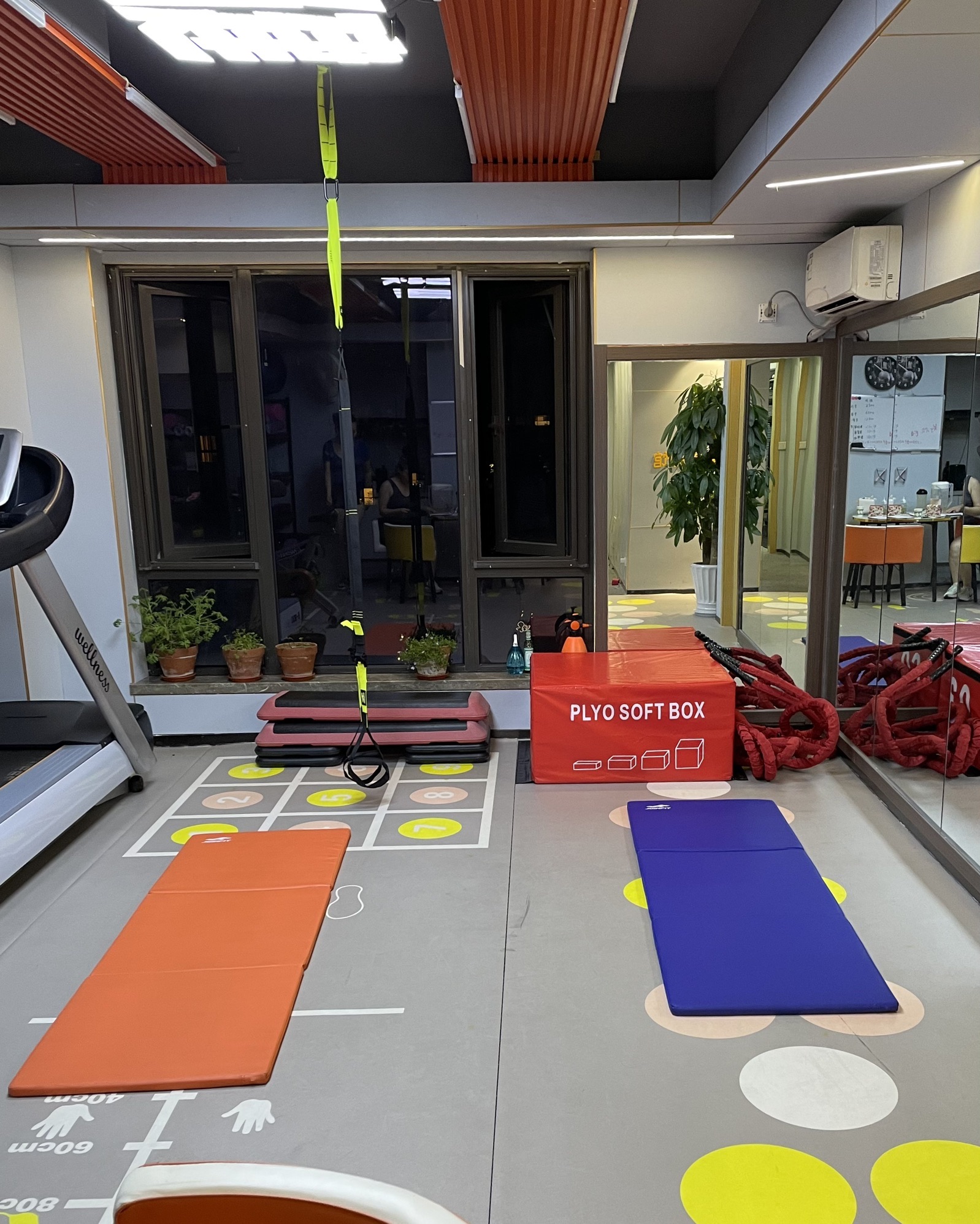 场地封面-体姿健体型康复健身馆