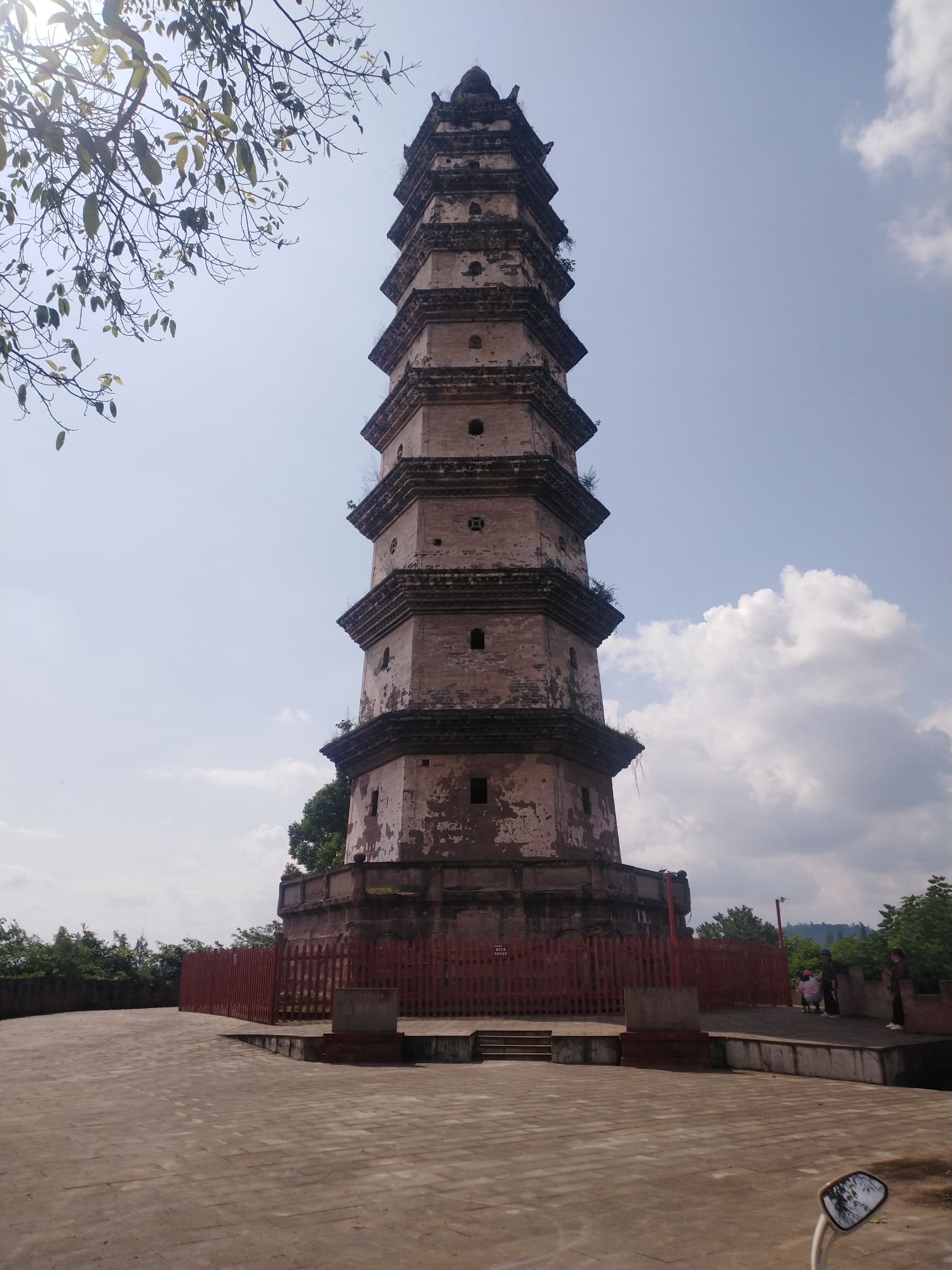 岳池白塔旅行图片 1