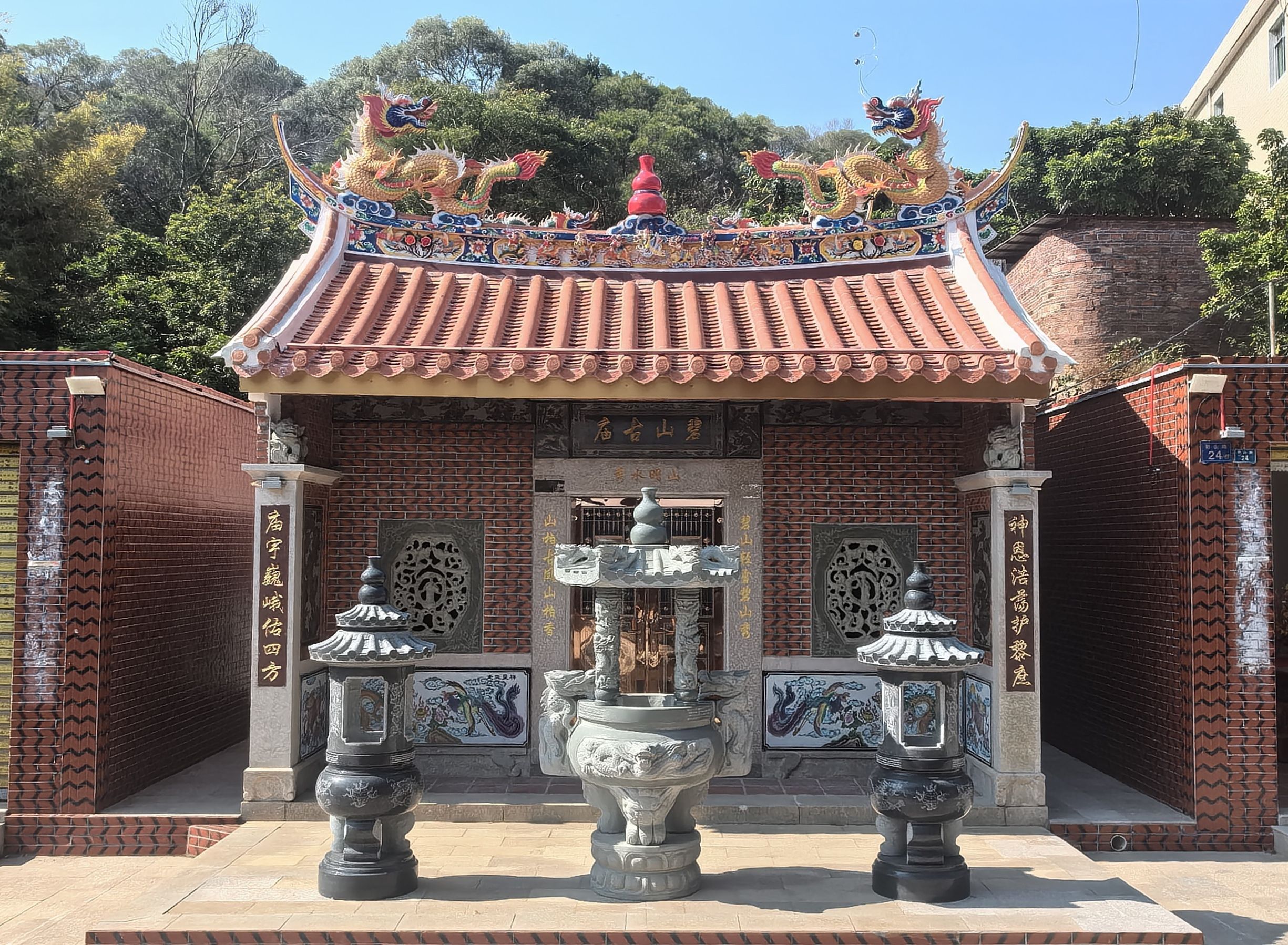 碧山古庙实景照片