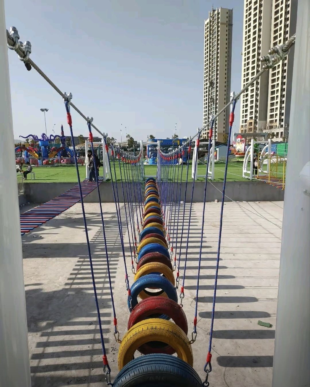 小龙人梦幻城堡游乐园旅行图片 2