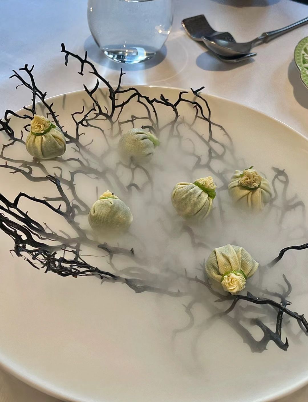 一痕月餐厅