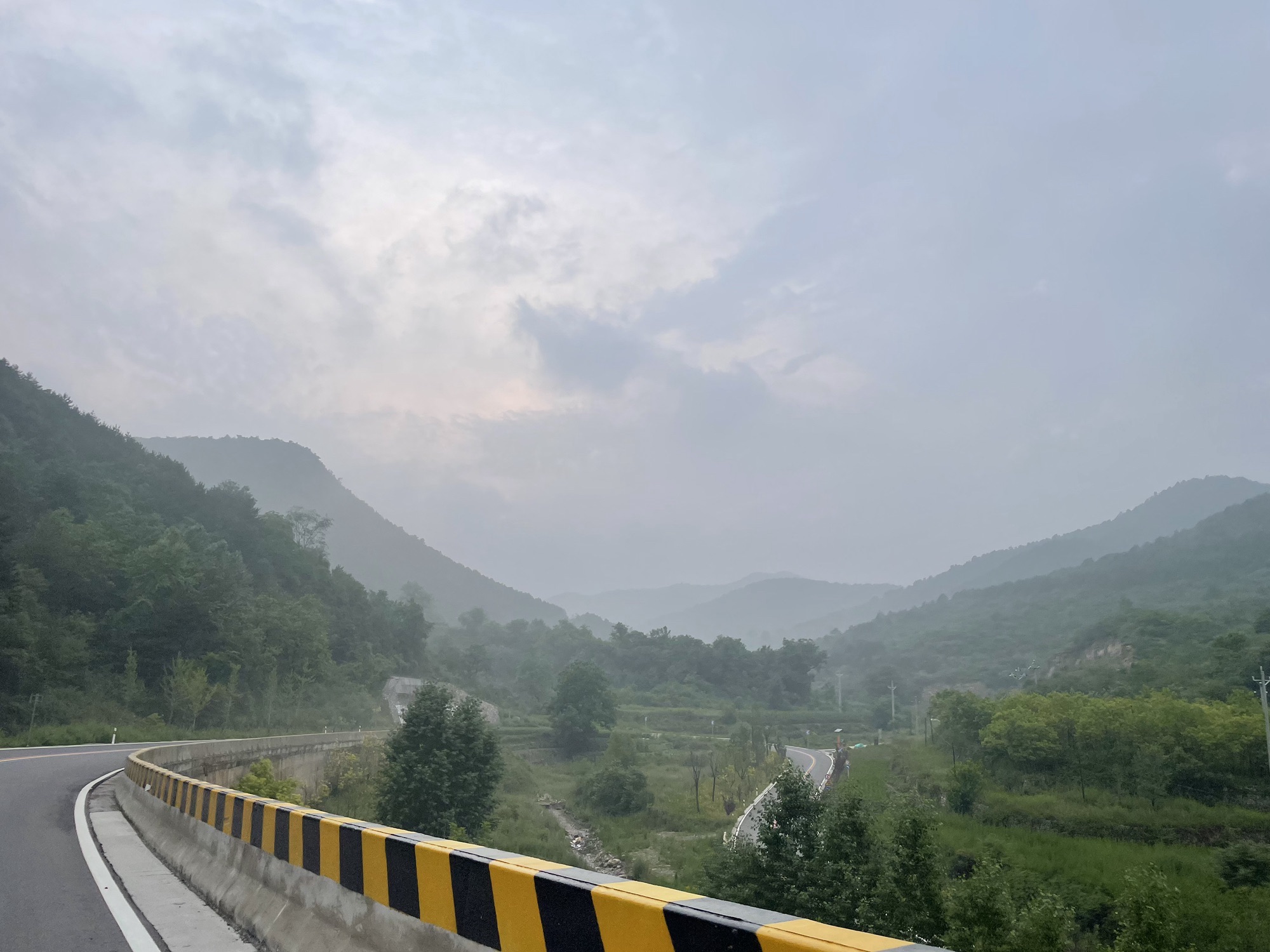 黑毛沟大峡谷旅行图片 3