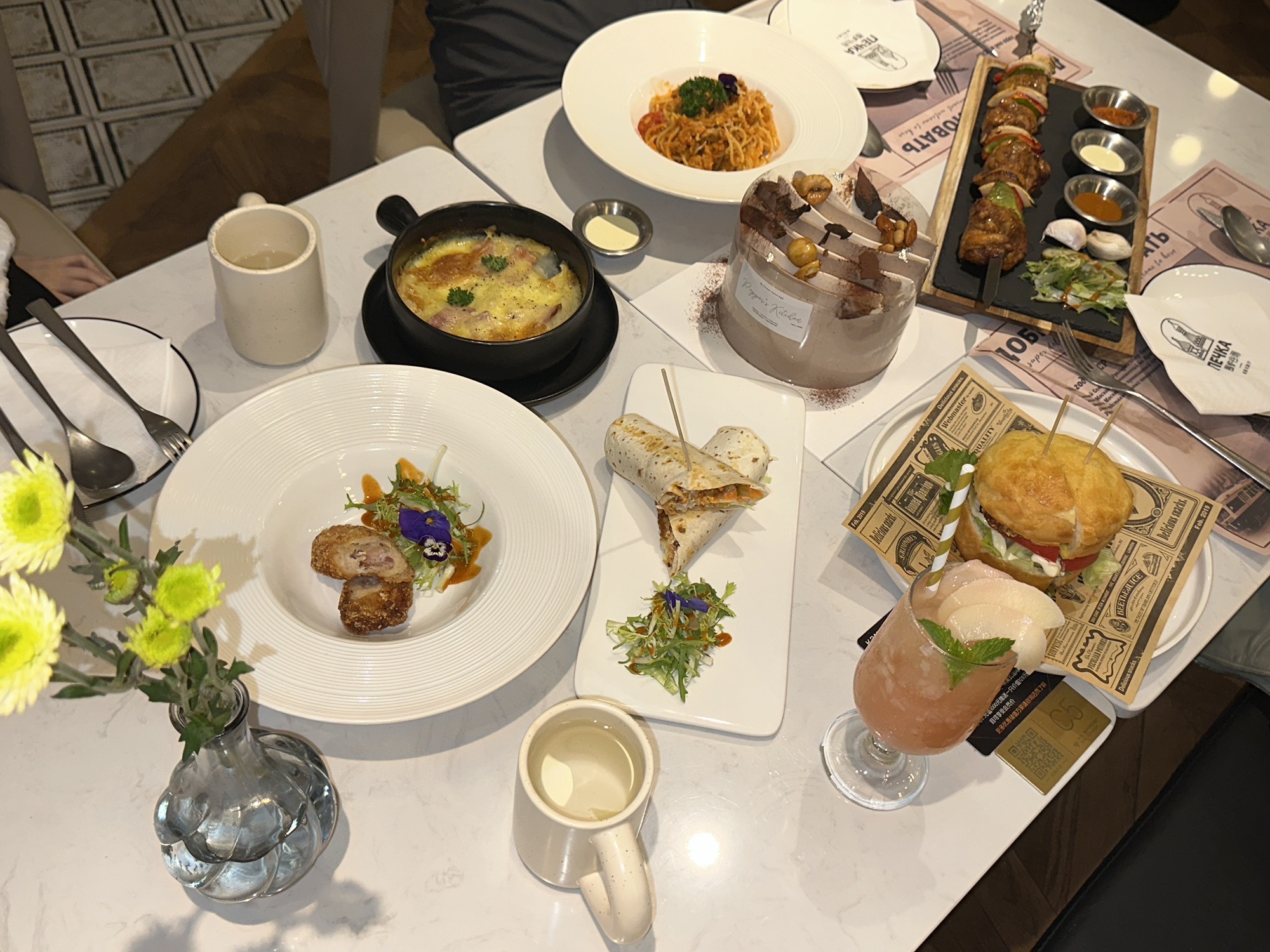 围炉谷雨西餐厅(潍坊银座商城店)
