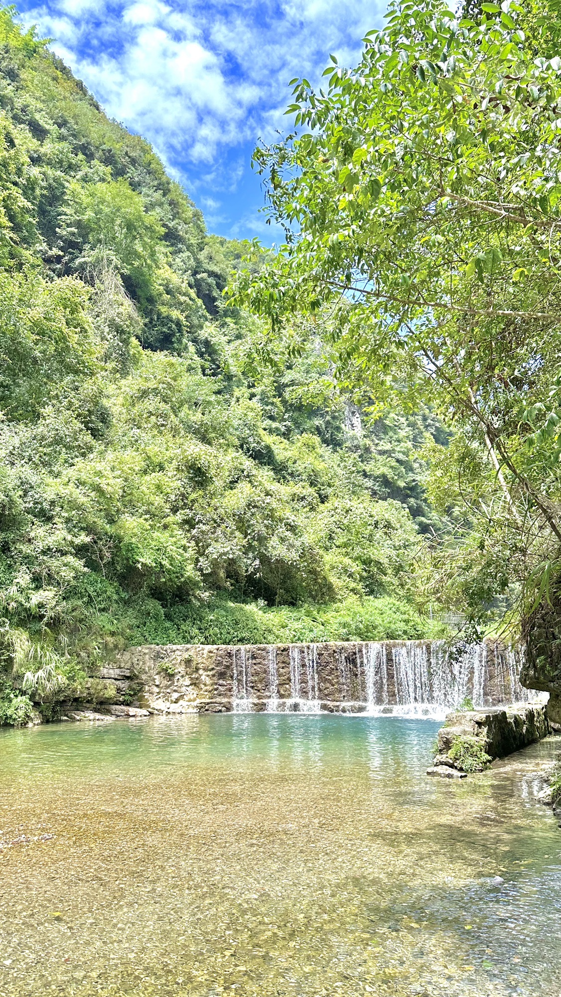 凤冈万佛峡谷蚂蝗沟景区(暂停开放)旅行图片 1