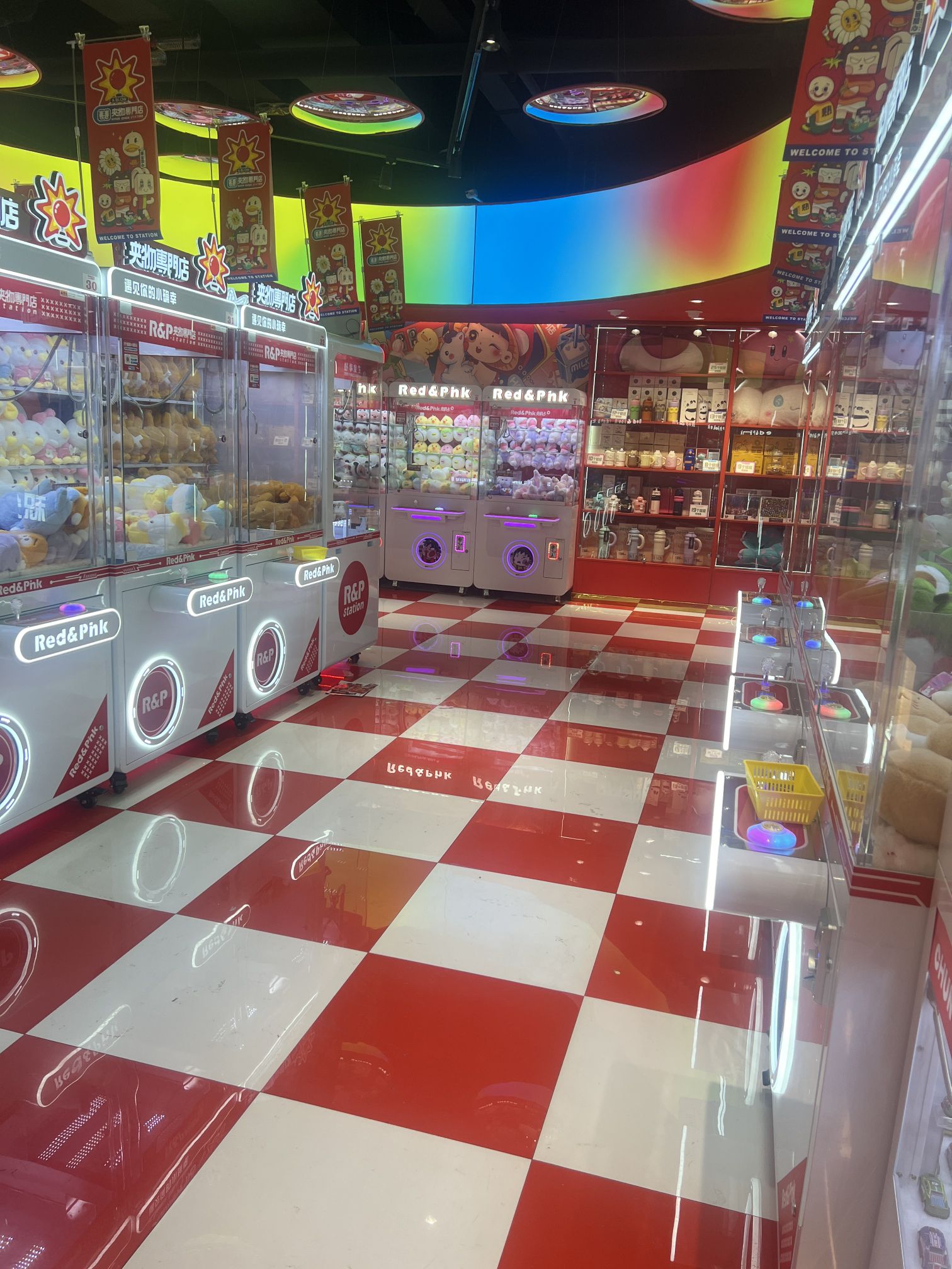 夹物專門店(乌兰察布维多利广场店)