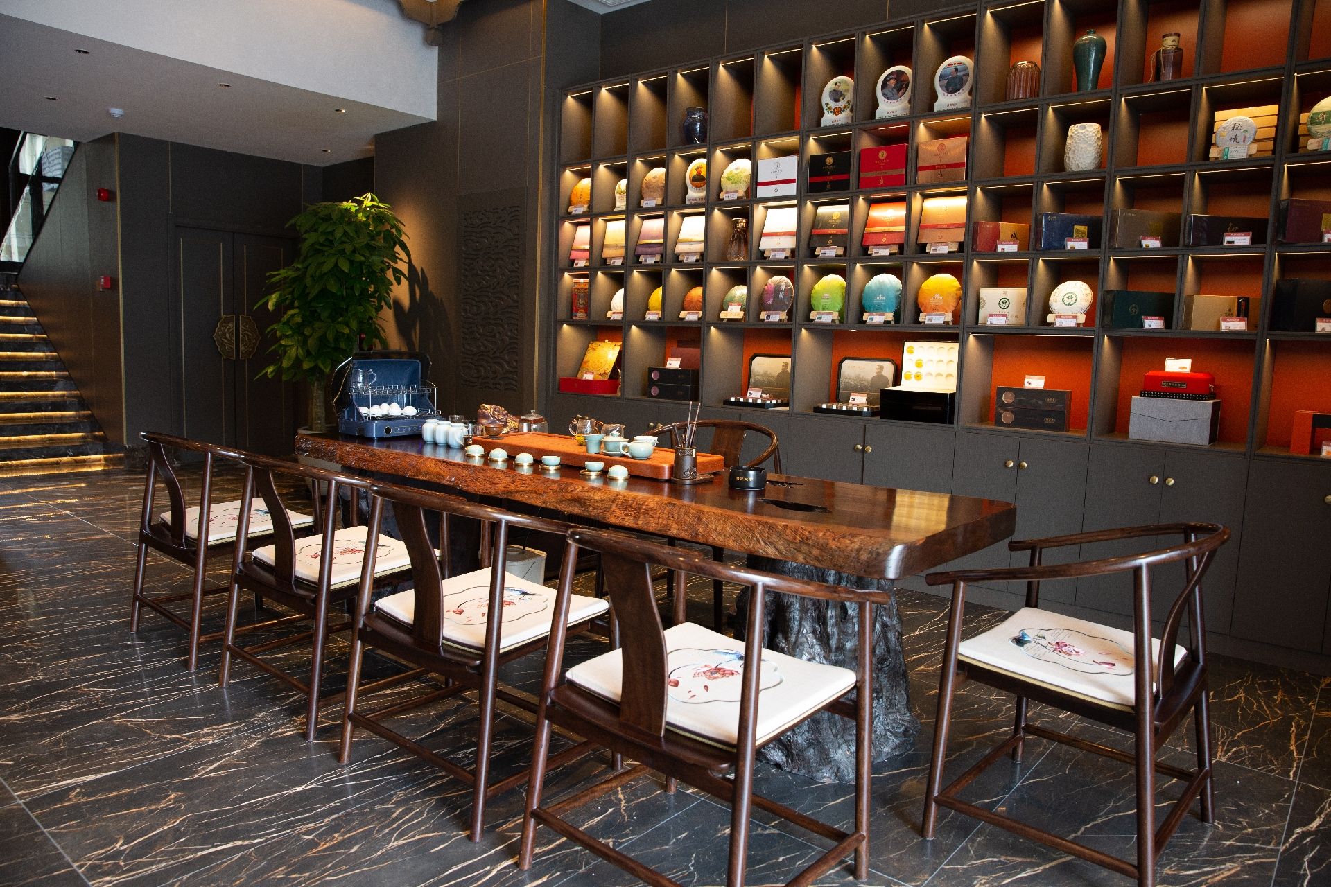 华苑悦宾茶餐厅·华苑悦宾茶馆(信达洋墅源店)