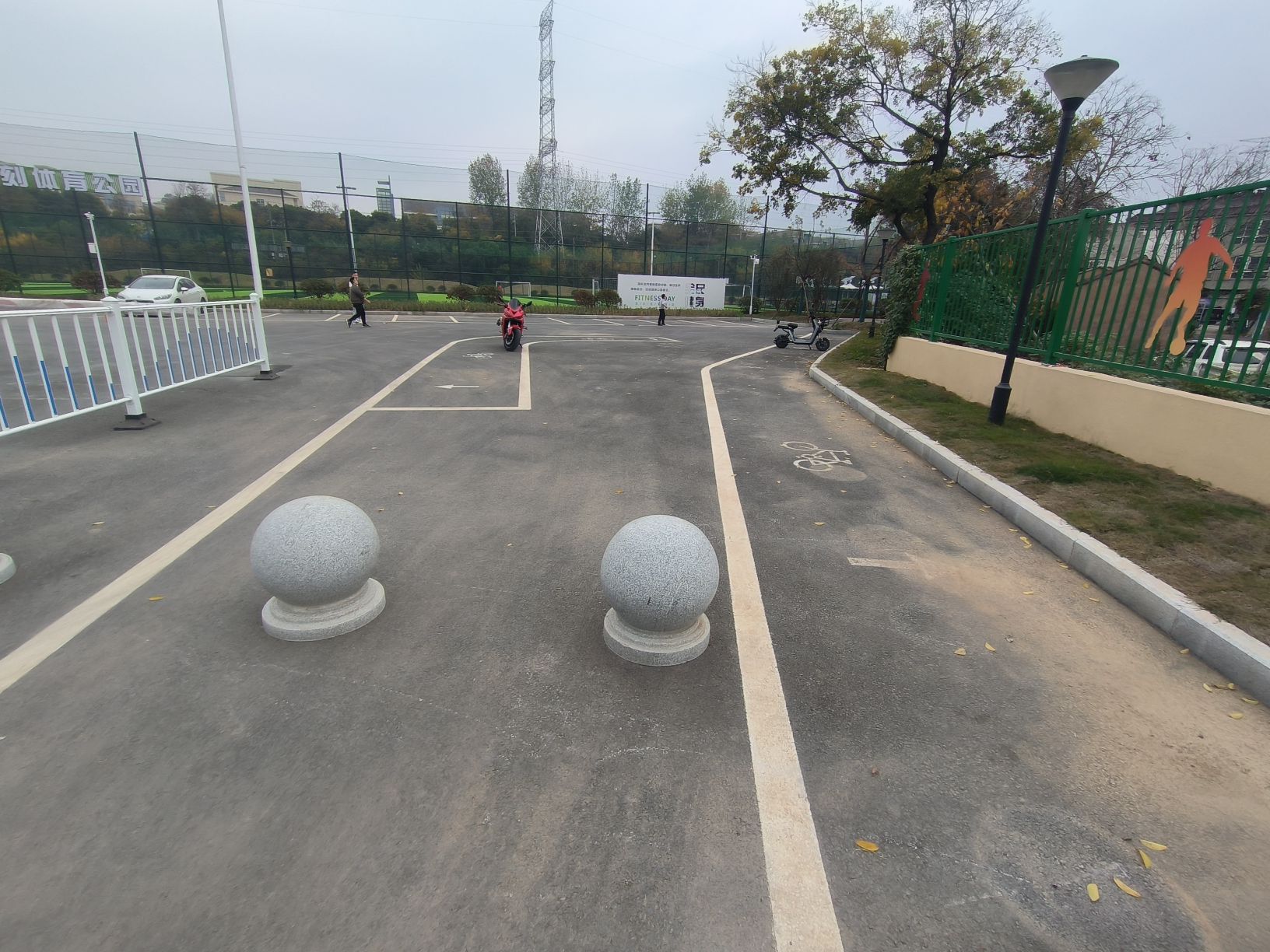 麒麟石刻体育公园旅行图片 3