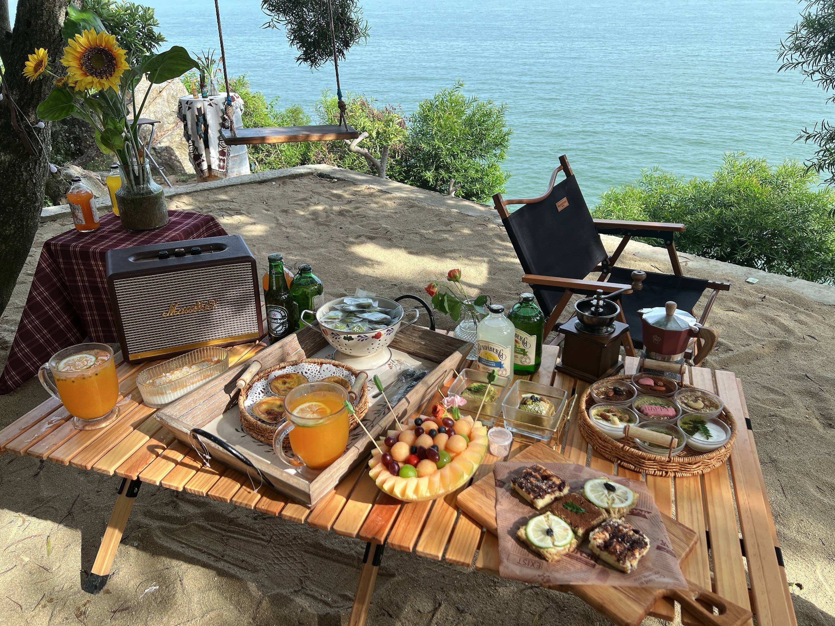 闲茶舍·观海食宿野营营地