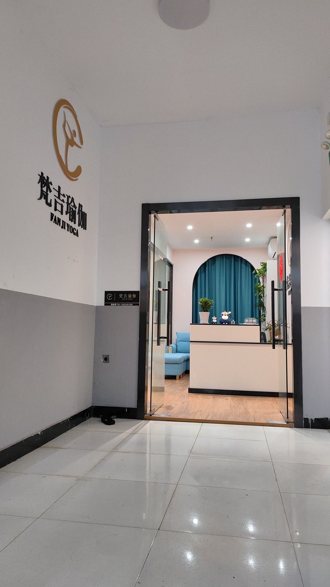 场地封面-梵吉瑜伽