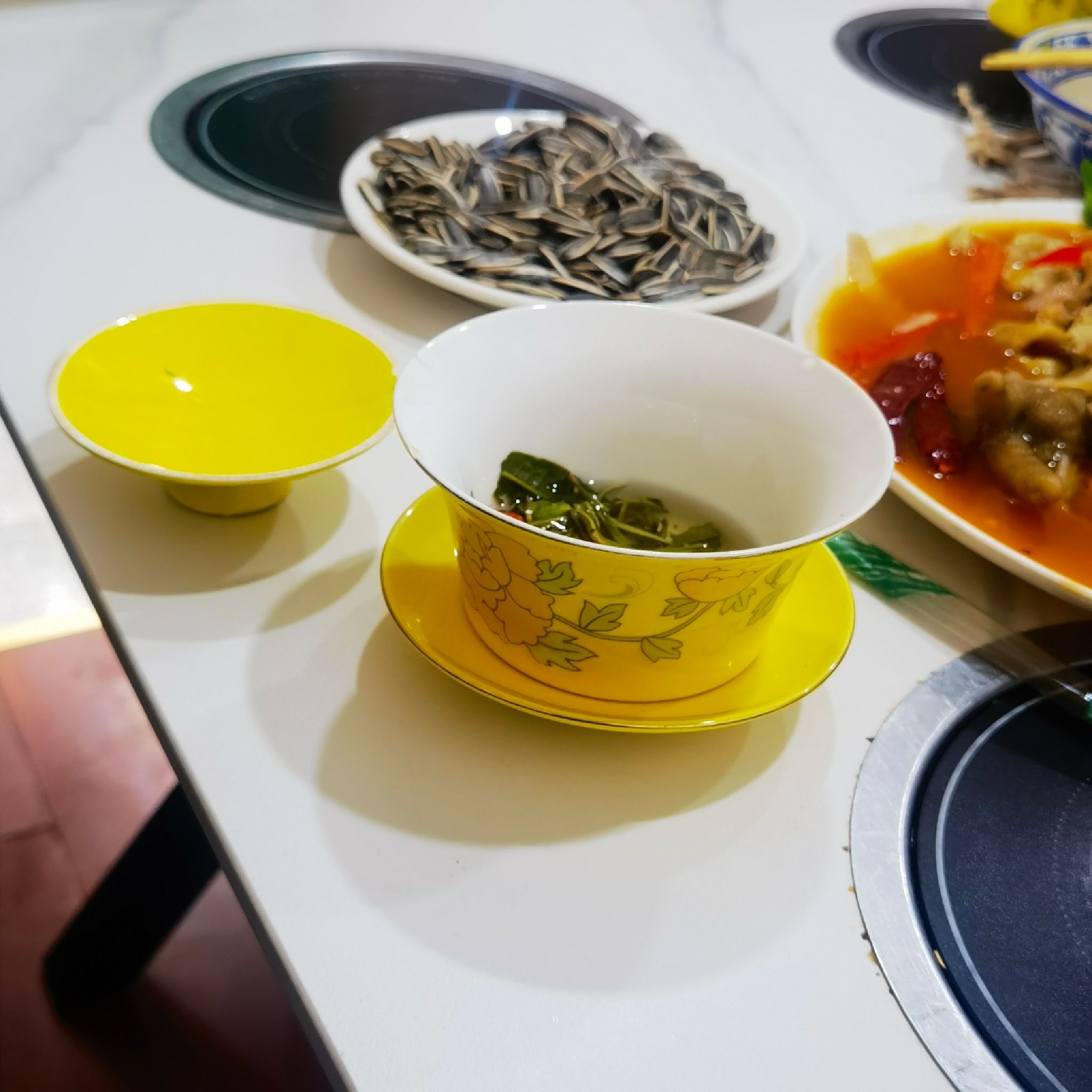 伊清源手抓餐厅