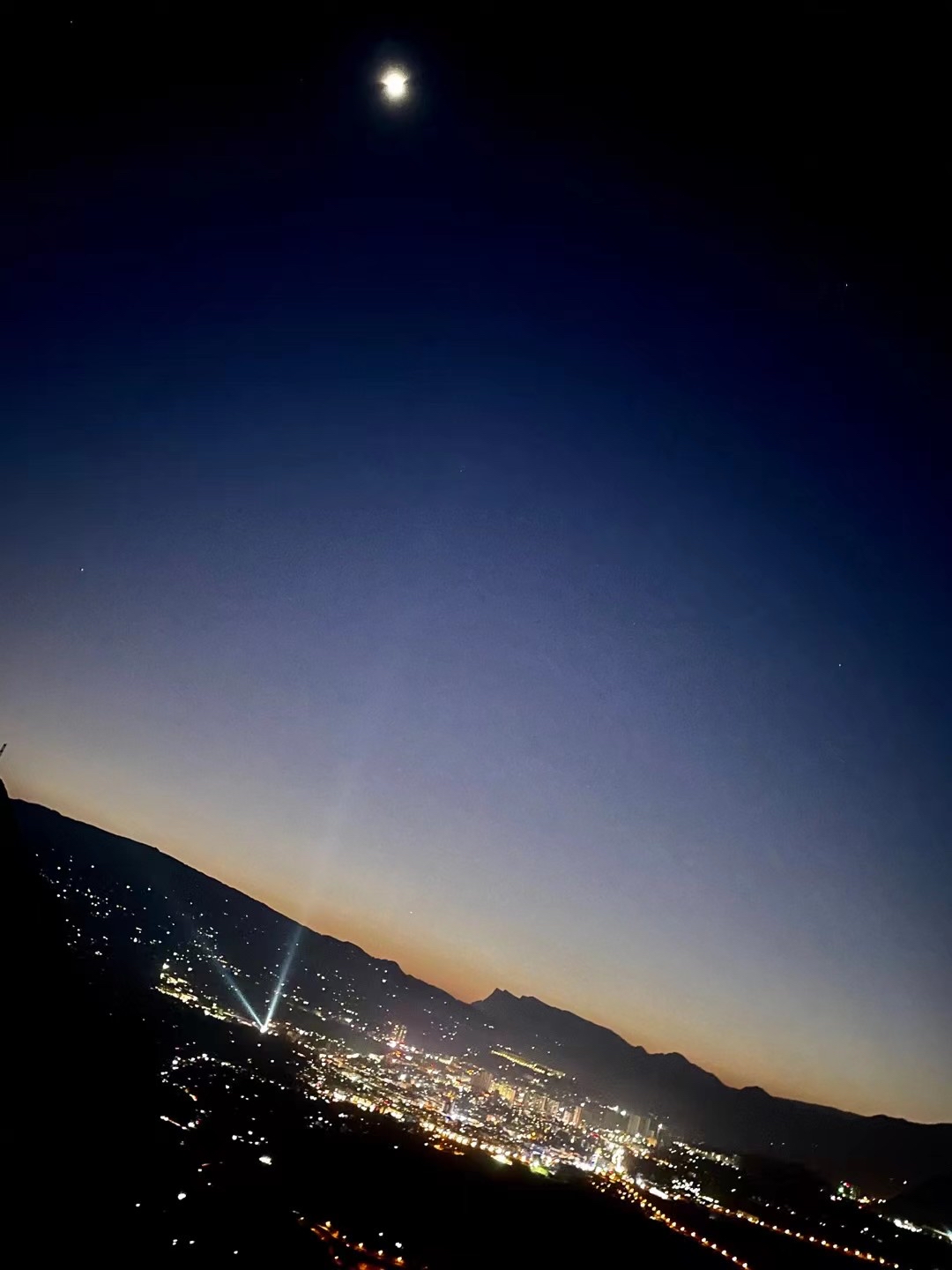 老鹰嘴观景台旅行图片 3