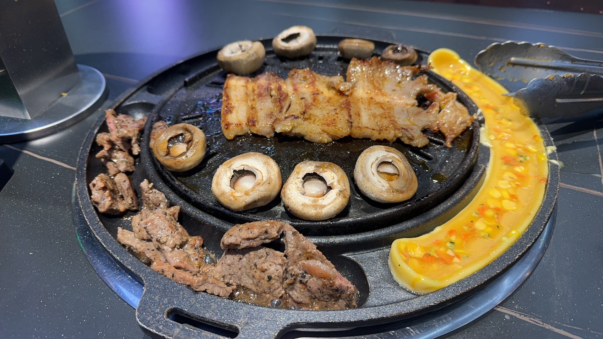 刘炭长牛烧大块烤肉( 运城临猗店)内部环境