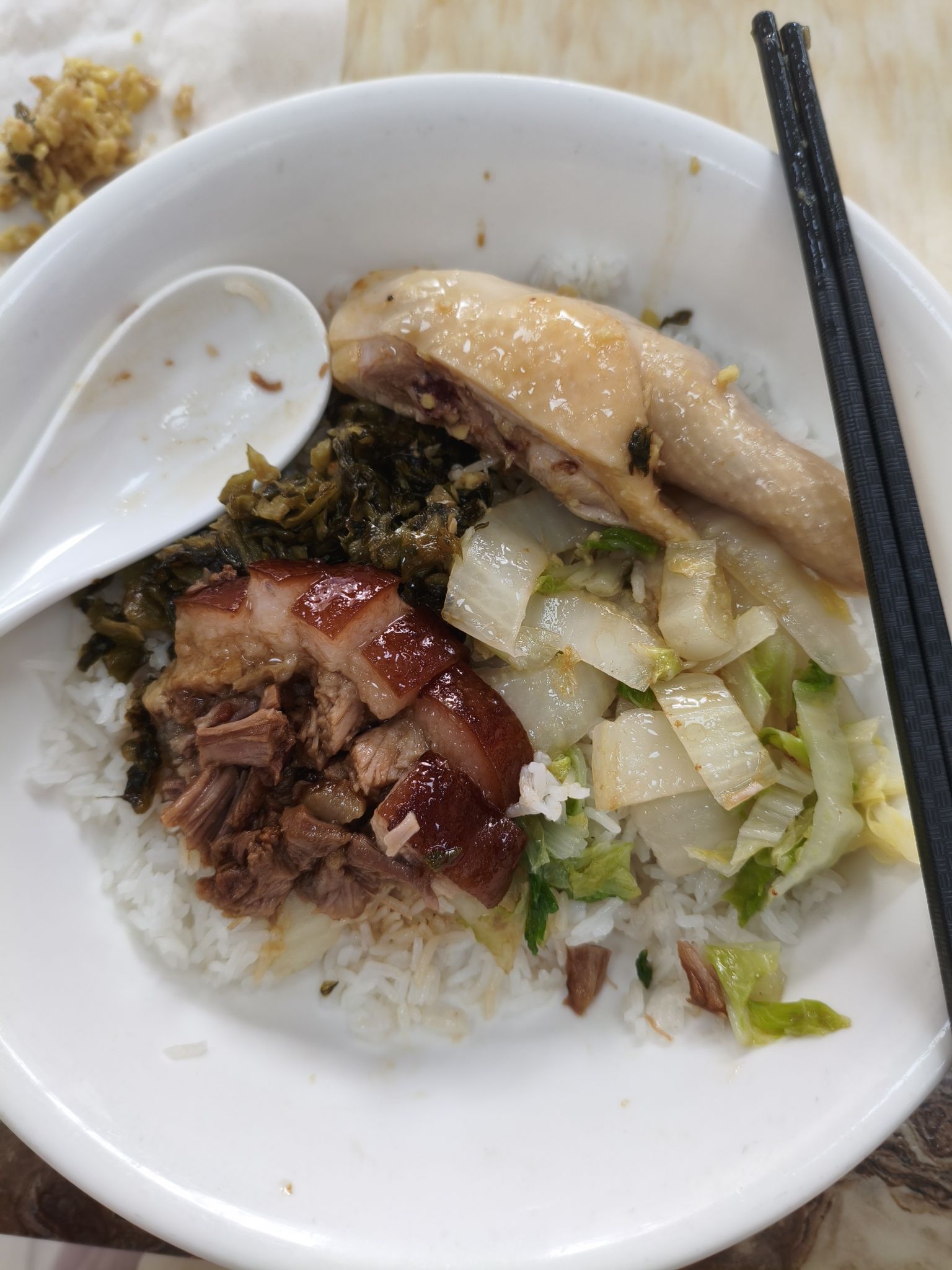 余记正宗隆江猪脚饭