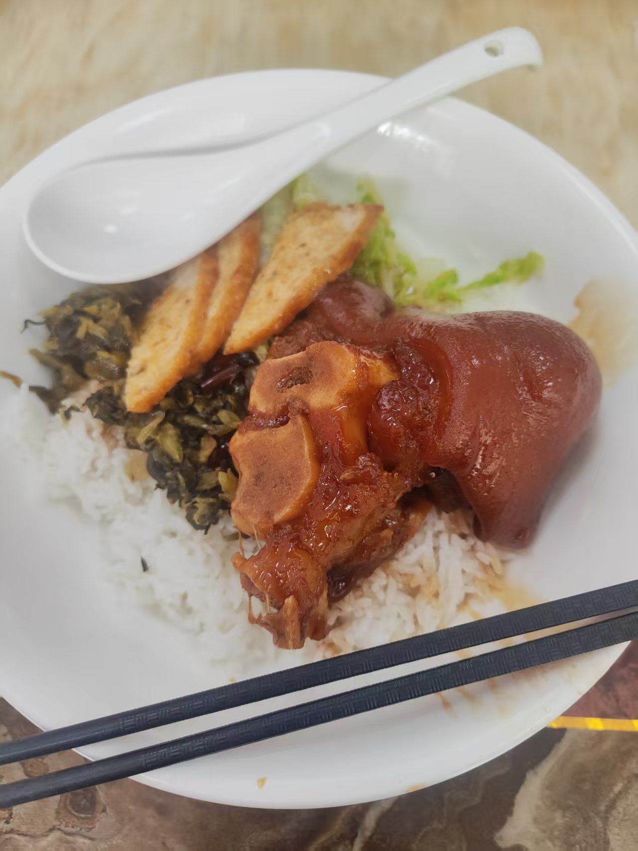 余记正宗隆江猪脚饭