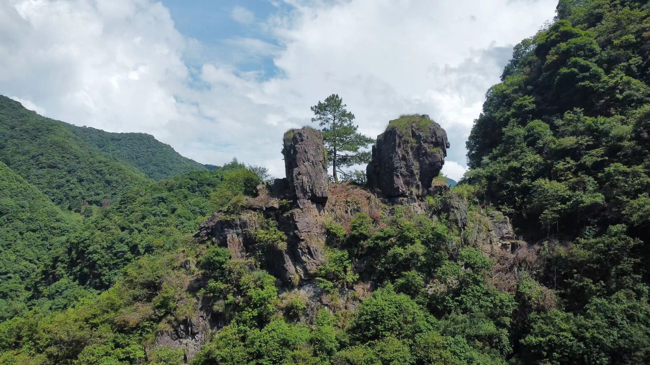 黄子山大峡谷景区旅行图片 2
