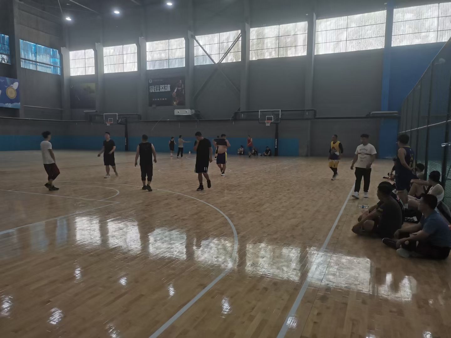 中域体育篮球羽毛球公园旅行图片 3