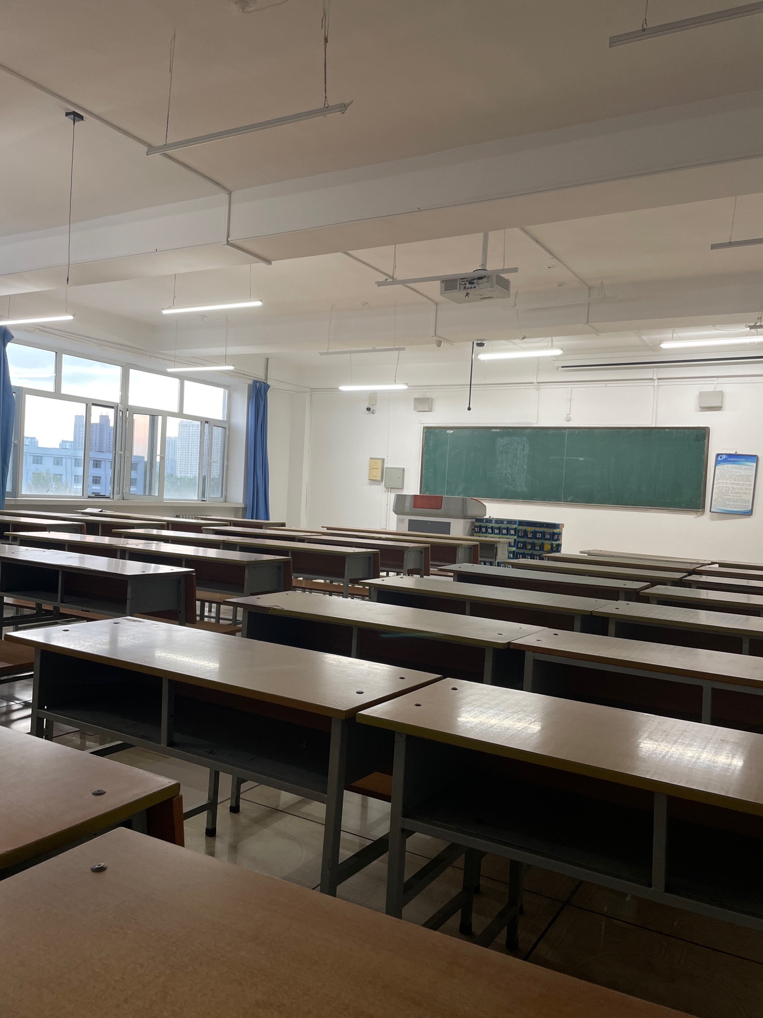 哈尔滨理工大学