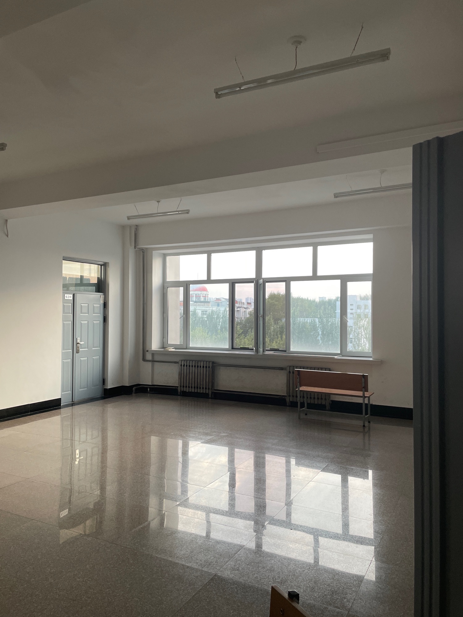 哈尔滨理工大学