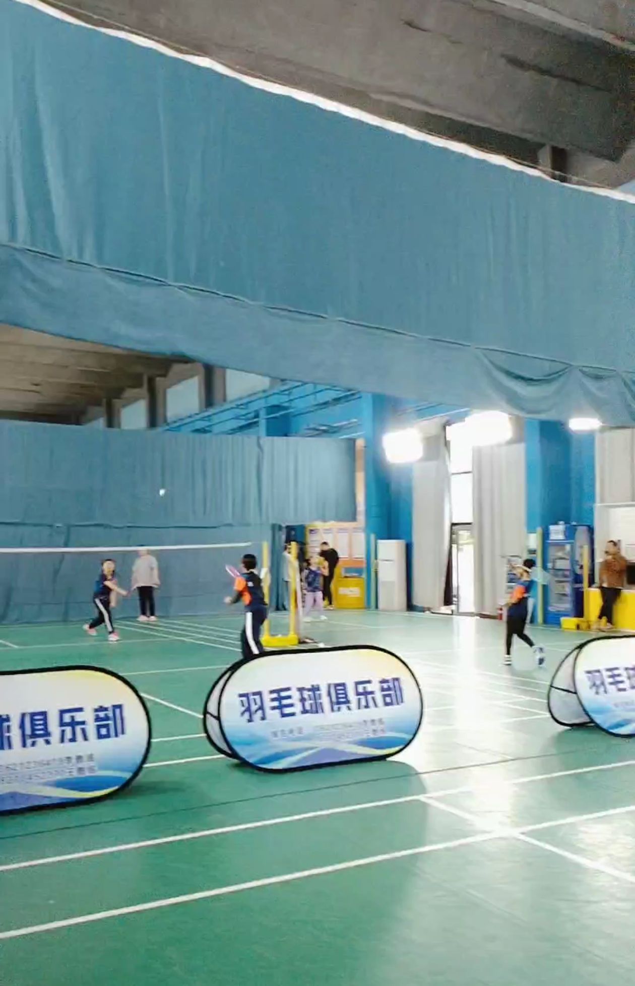 场地封面-喜跃羽毛球馆