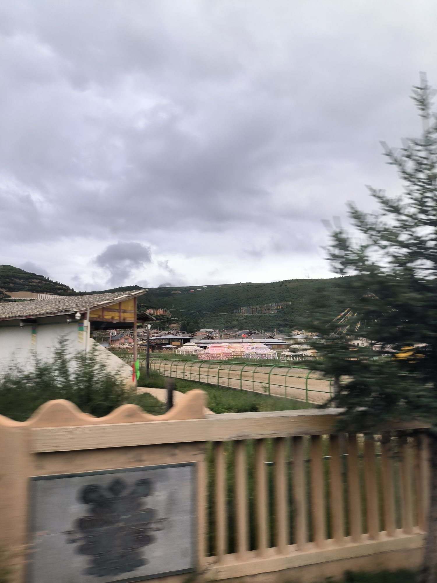 山巴藏寨旅行图片 2