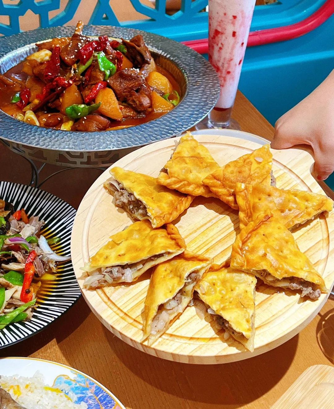 御尚疆来新疆菜·清真餐厅(三亚百花谷店)