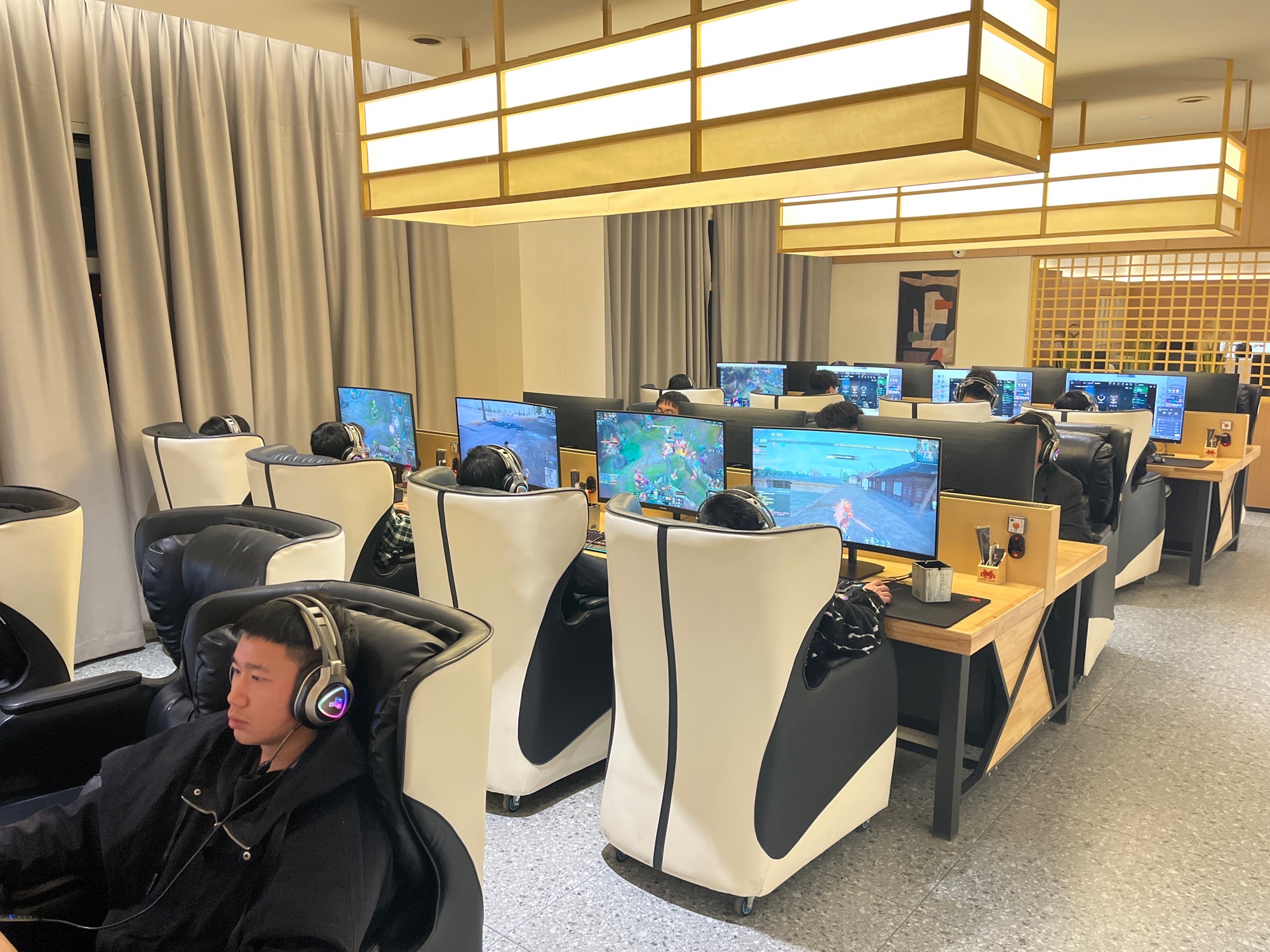 场地封面-浮游城市网咖(保利中心)