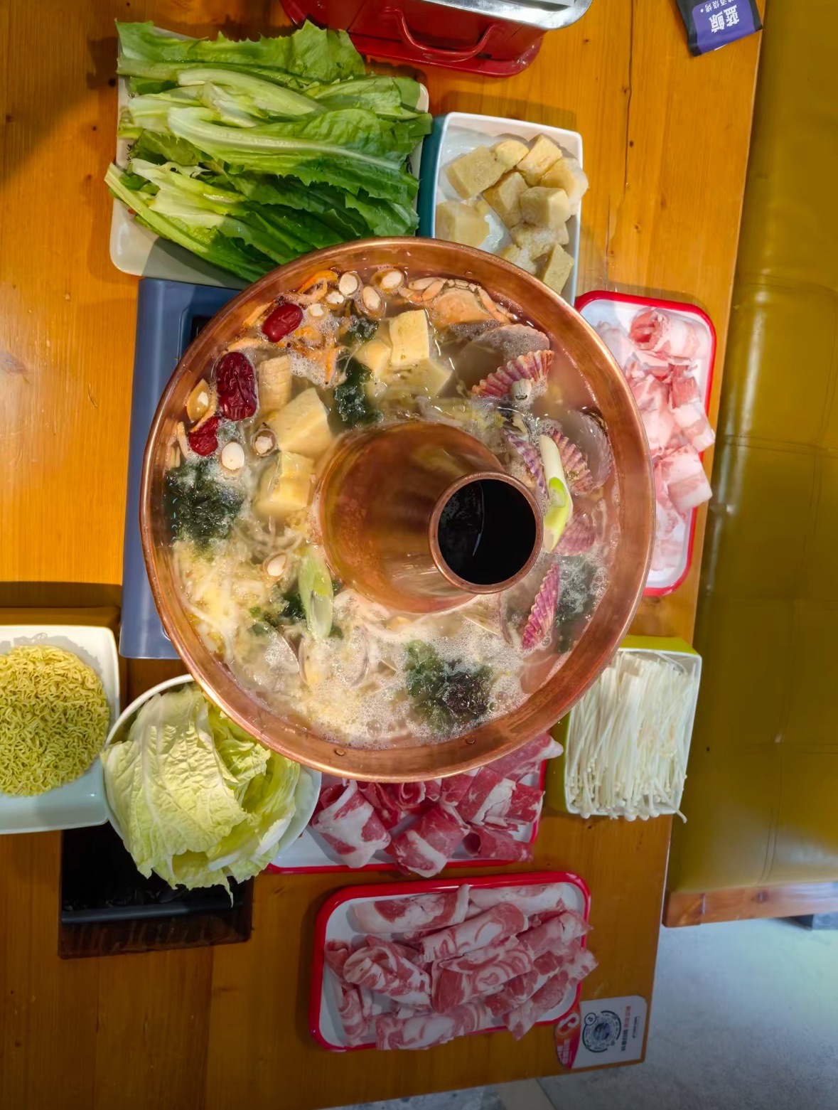 蓝鲸精酿啤酒 - 北地街道便民圈栖邻生活圈餐饮服务服务点实景照片