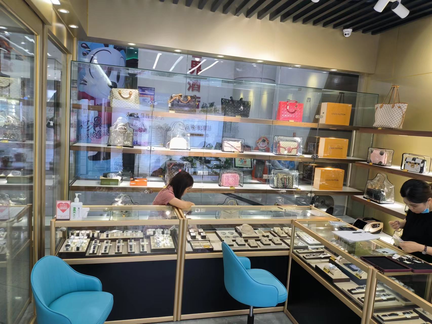 毓典奢侈品回收名表名包黄金钻石(石家庄二店)