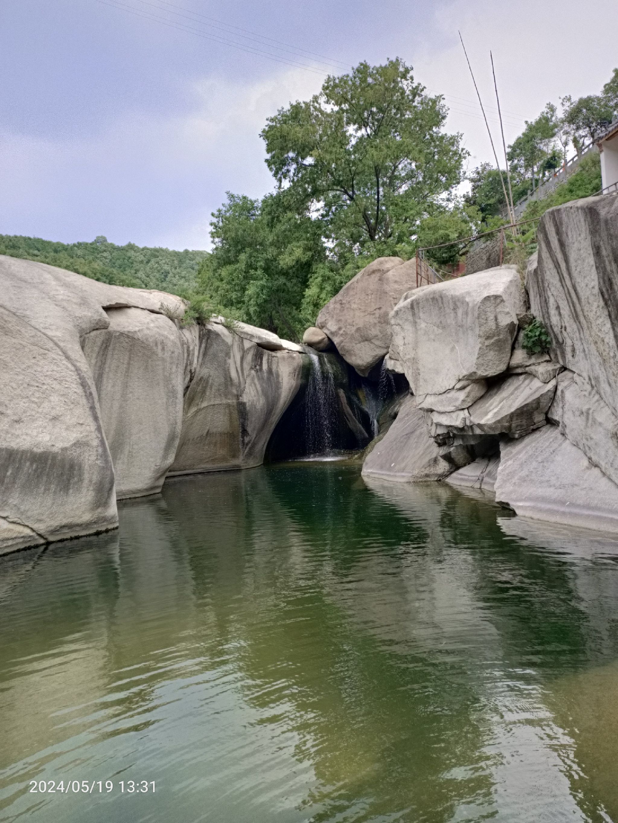 二龙乡三潭景区文化广场旅行图片 1