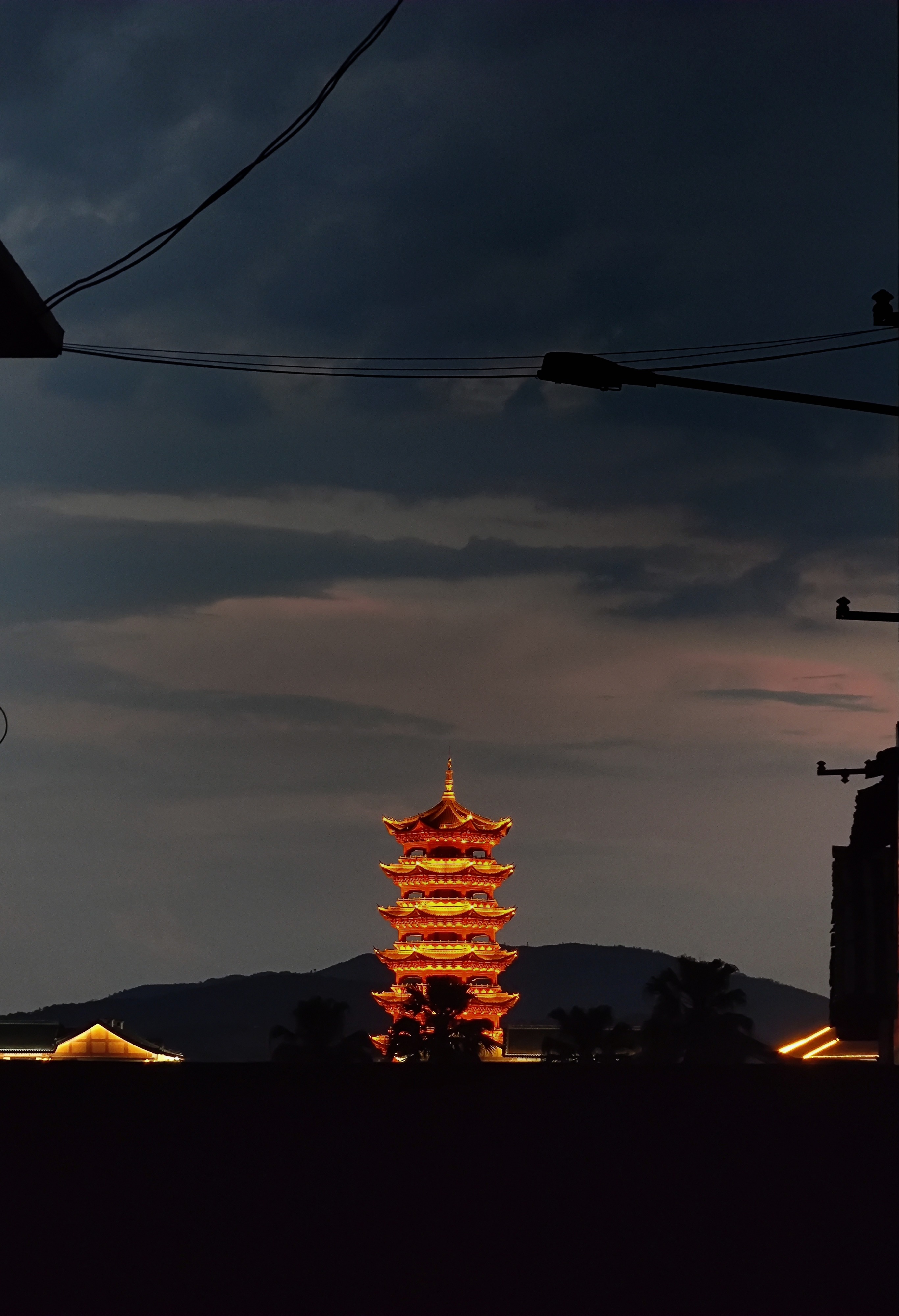 幸福小镇·凤凰楼